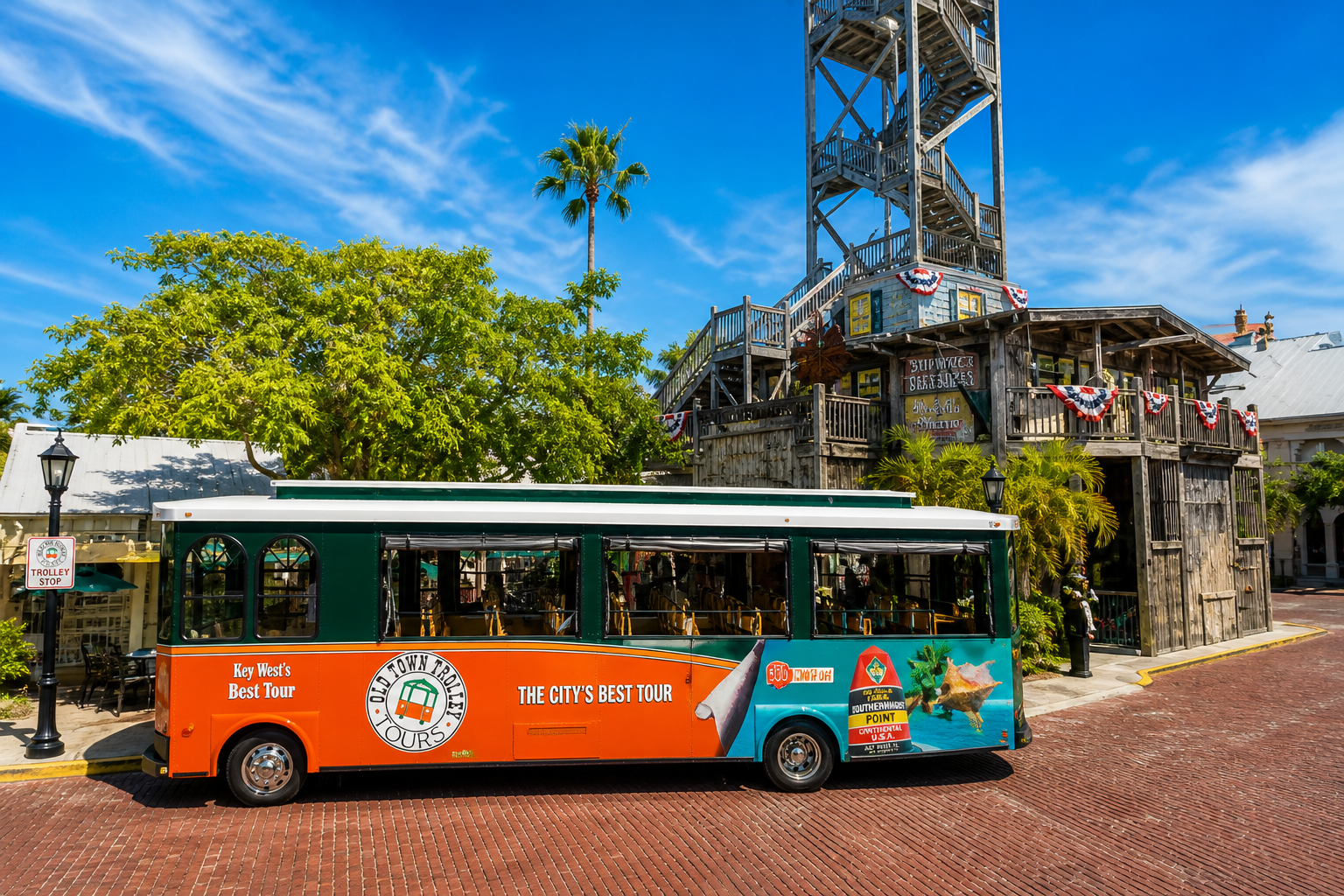 Key West tour bus in front of treasure museum