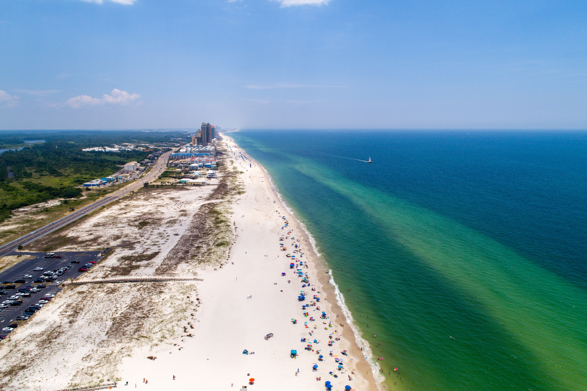 Gulf Shores Alabama view of the emerald green coast line.