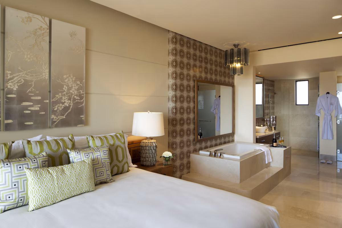 1 King Suite