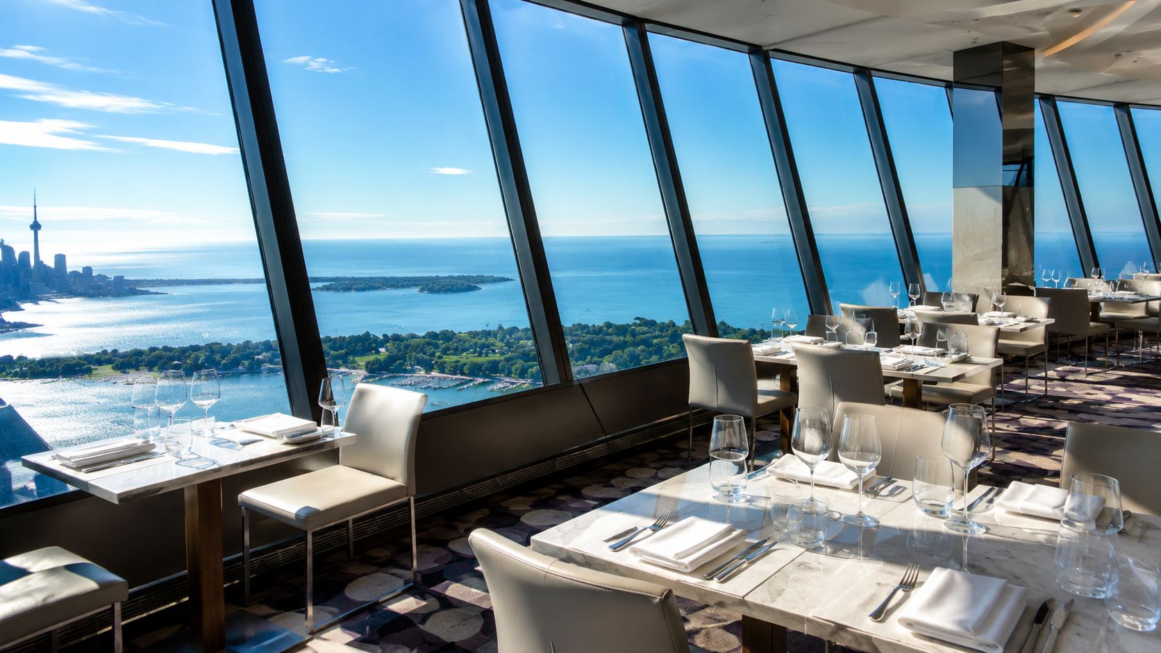 Lunch at CN Tower
