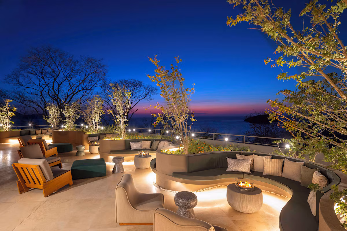 Hotel outside deck dinning