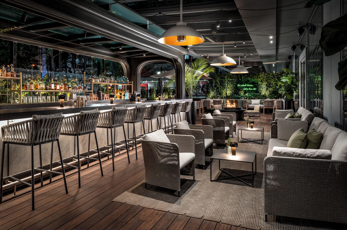 Ritz lounge and bar