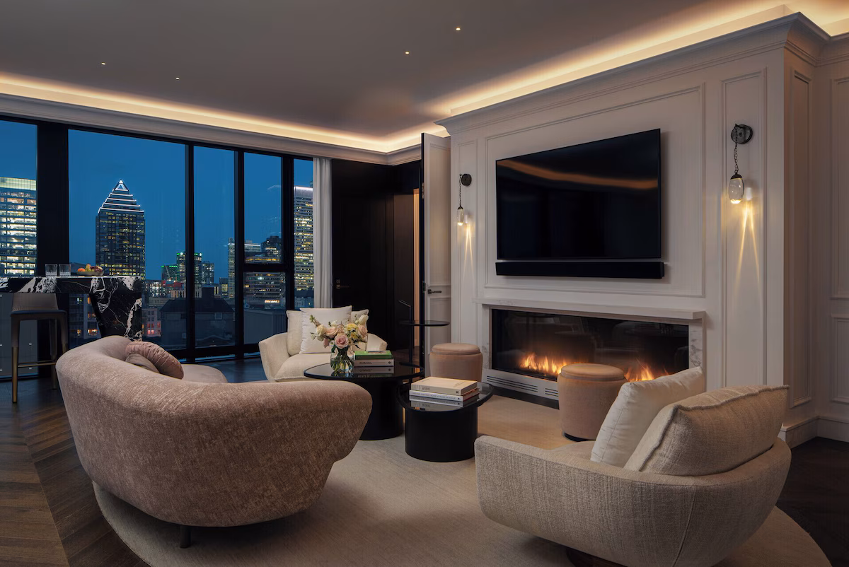Four Seasons Hotel Montreal in Montreal , Canada