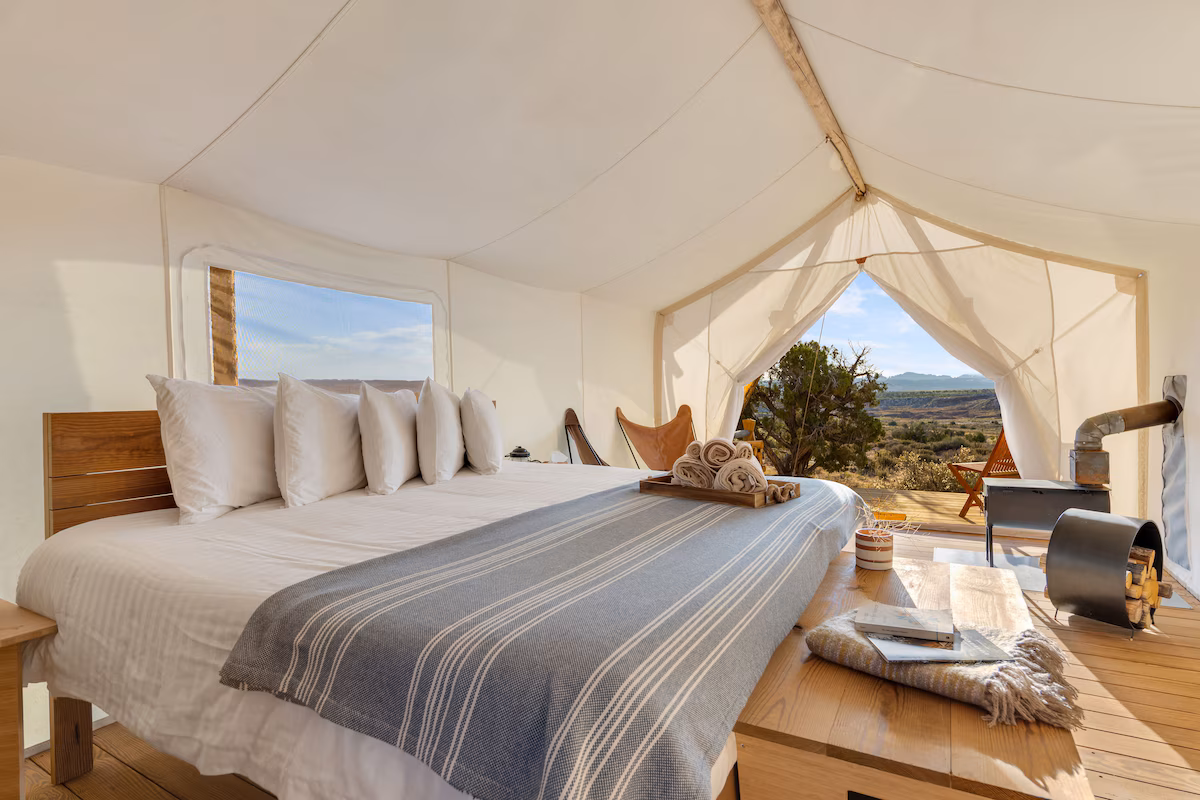 King bed tent