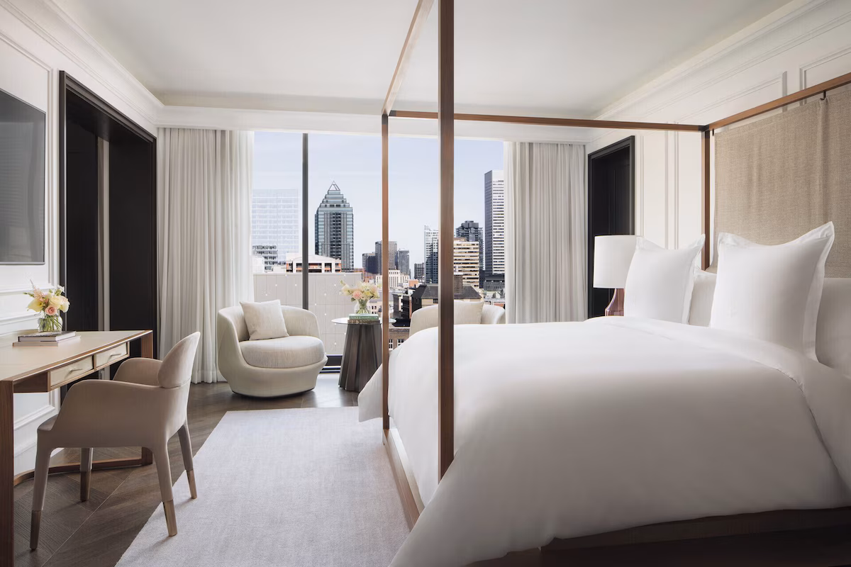 Suite with a balcony