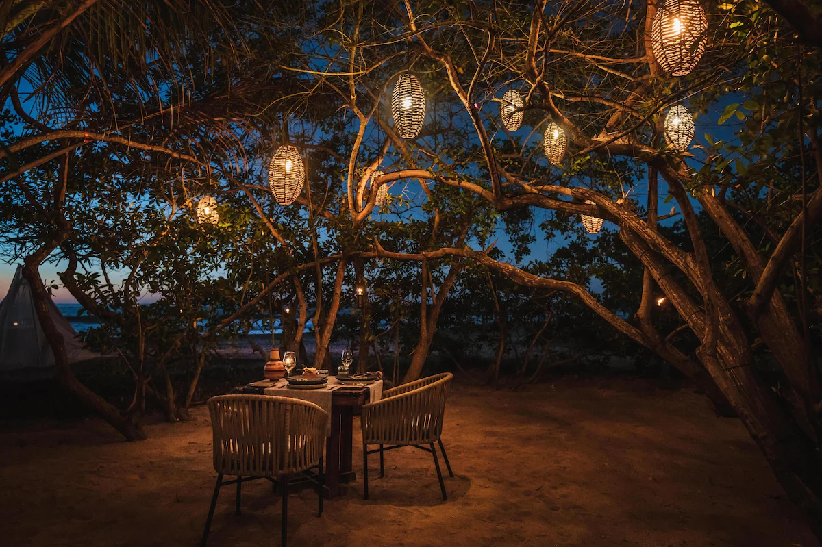 Resort dinning on the terrace
