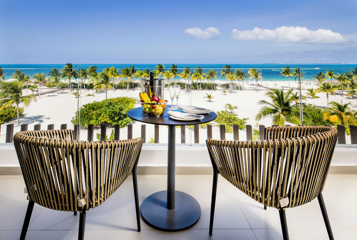 Beach front dinning on our balcony