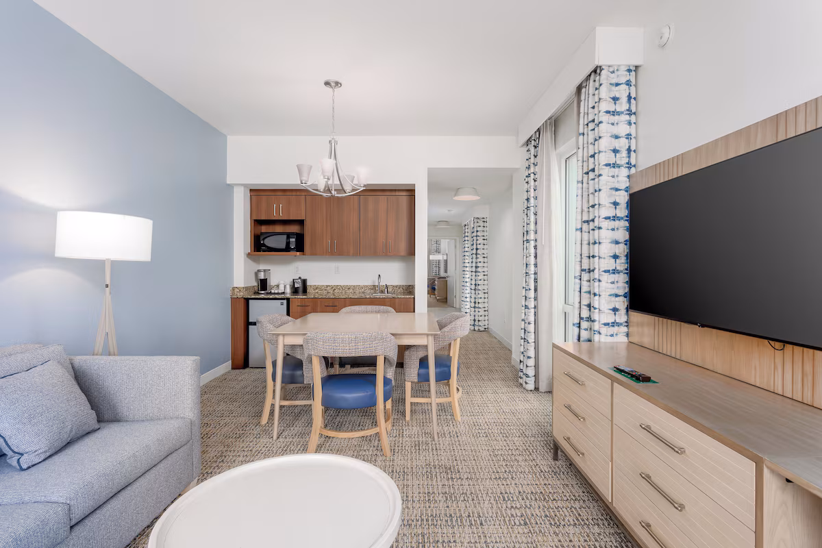 Room with kitchenette