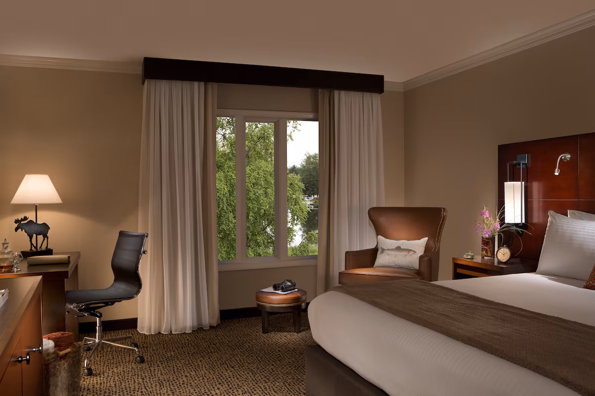King bed room