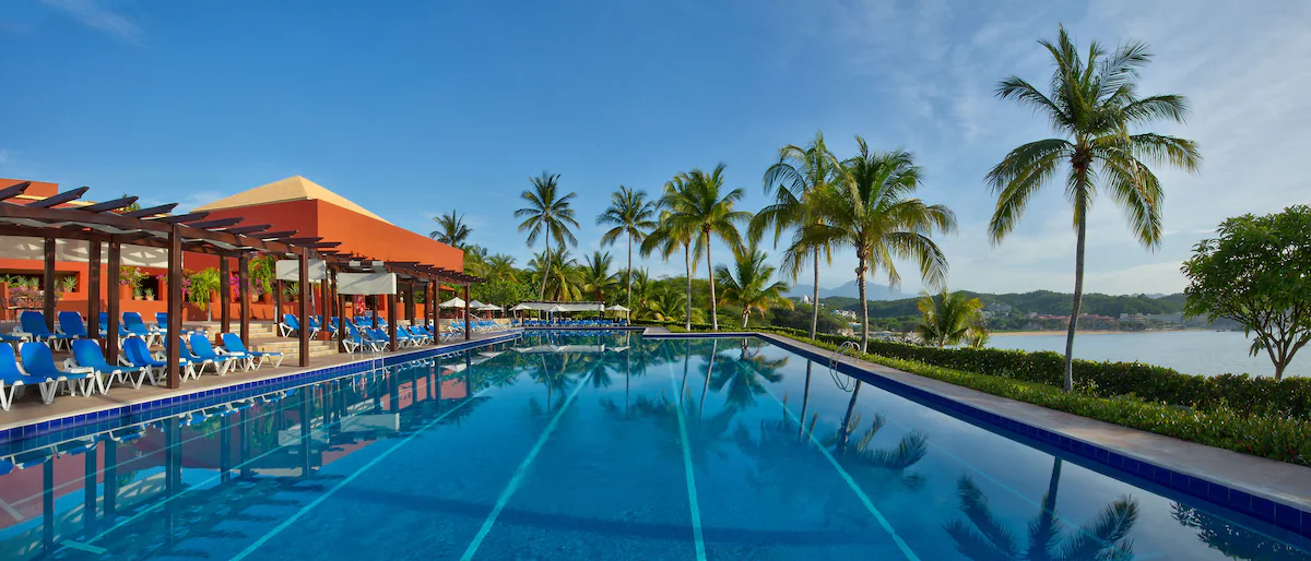 Resort lap pool