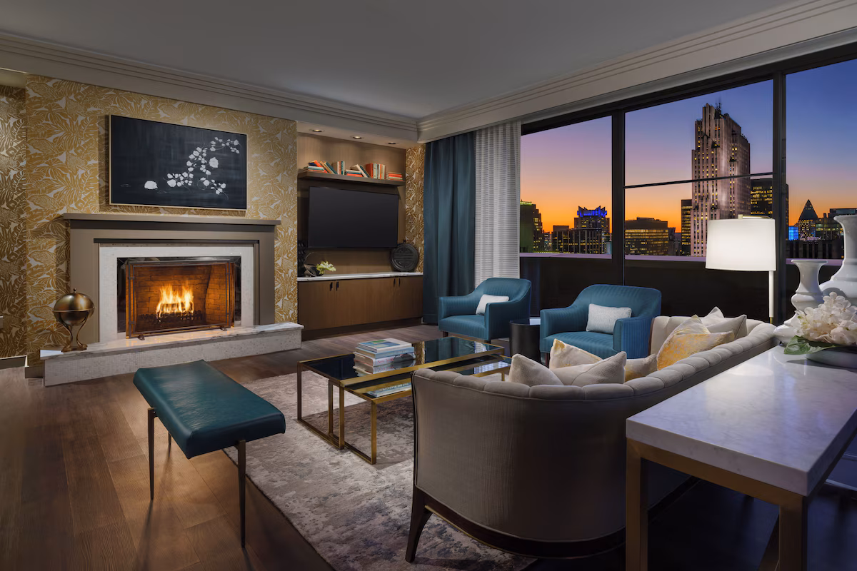 Suite with living room