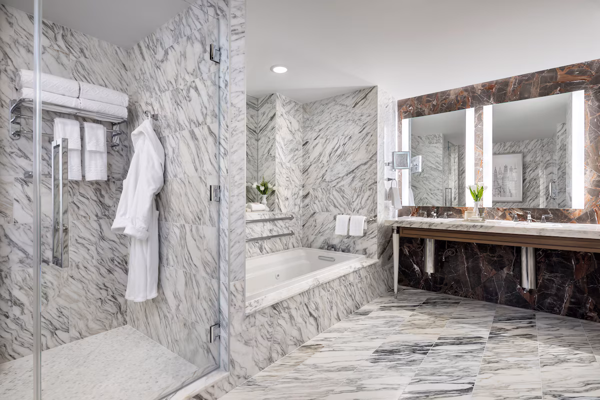 luxury bathroom