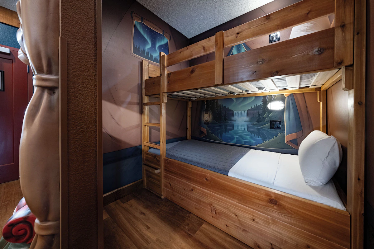 Kids favorite.... bunk beds!