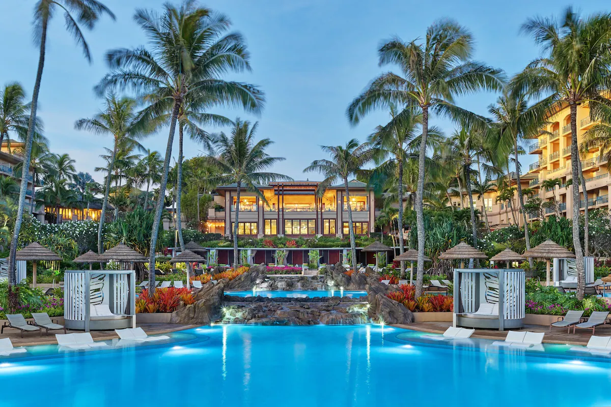 Hotel pool