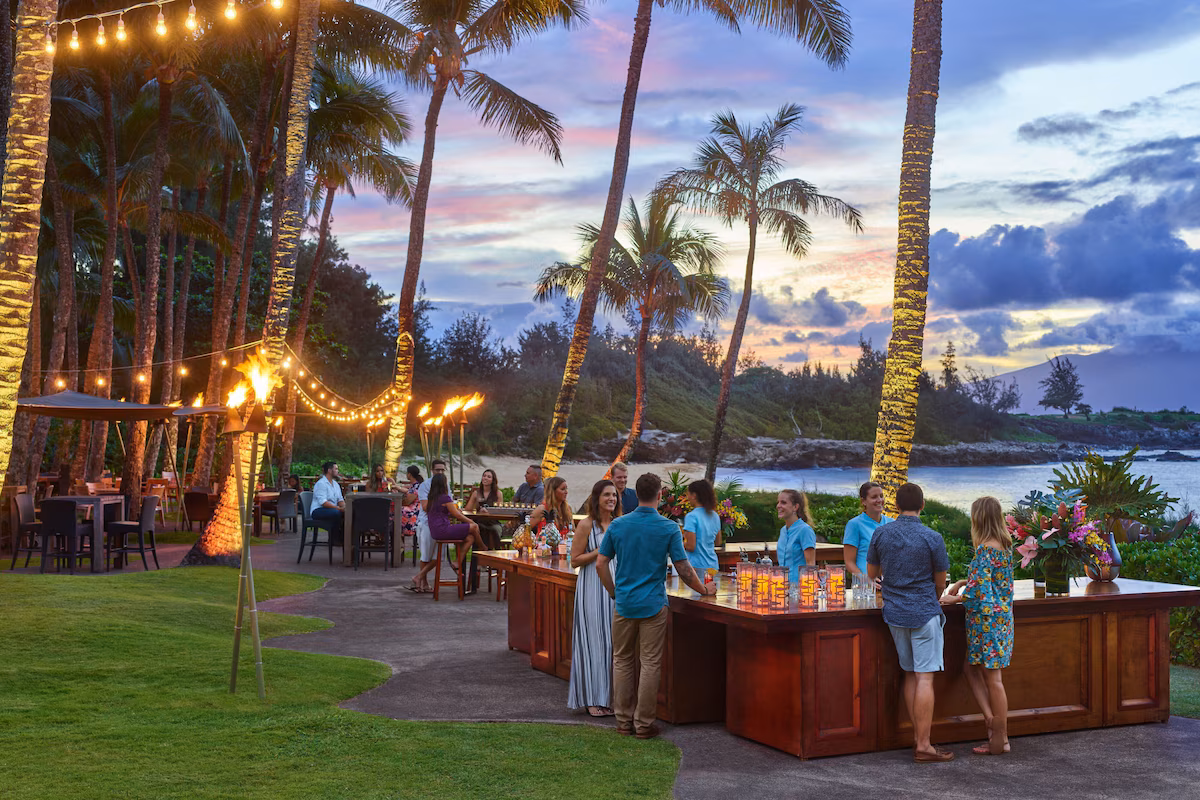 Ocean front bar