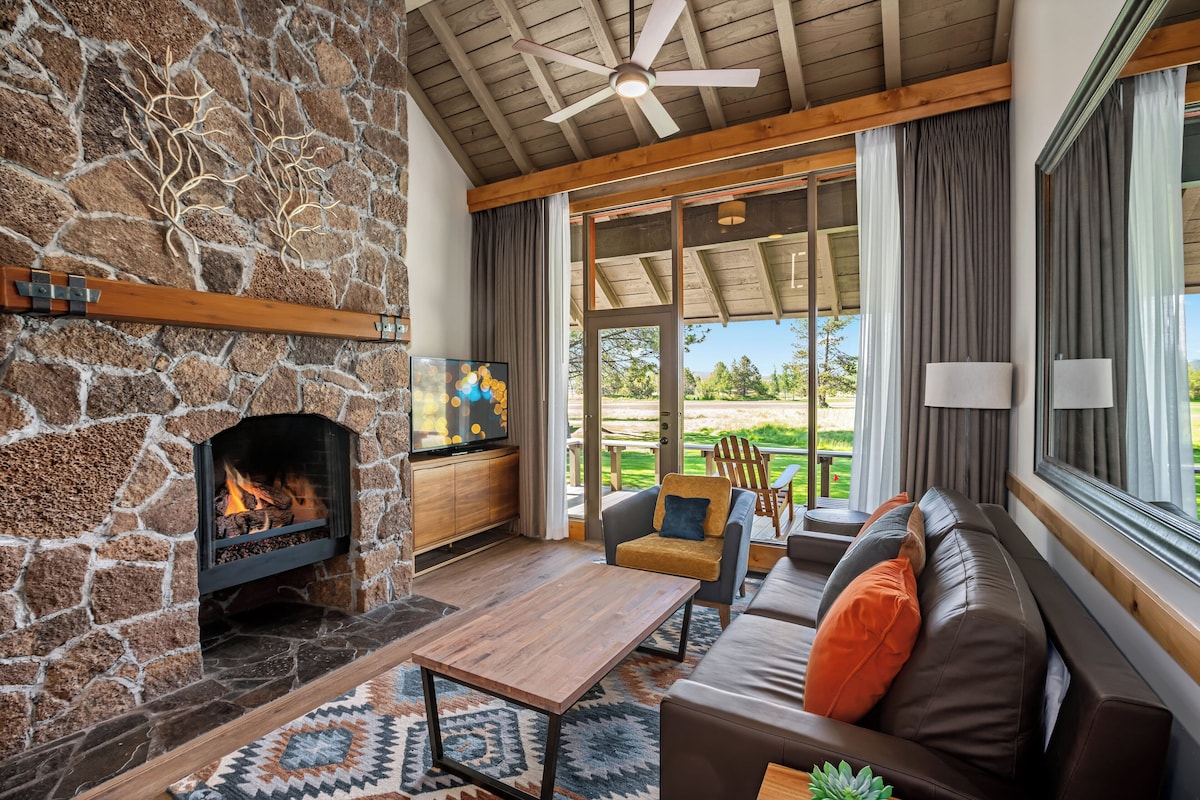 One room suite with fireplace