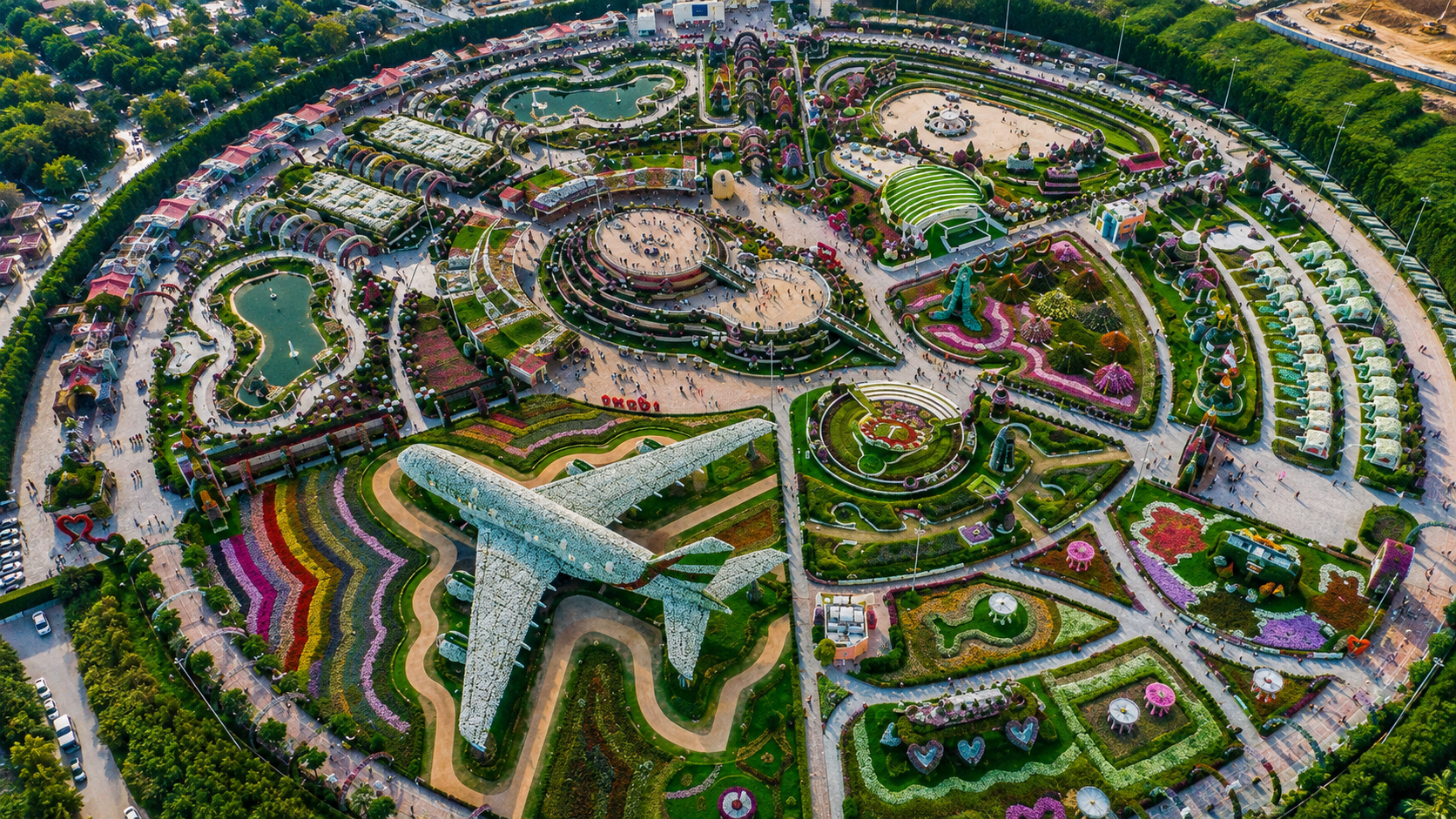 Visit Dubai Miracle Garden