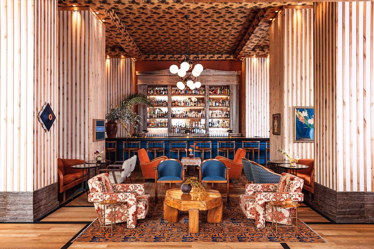 Hotel bar and lounge