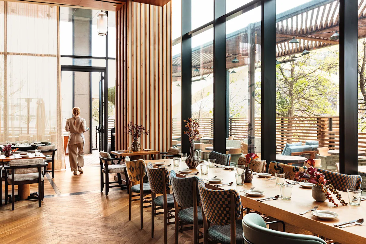 Hotel restaurant