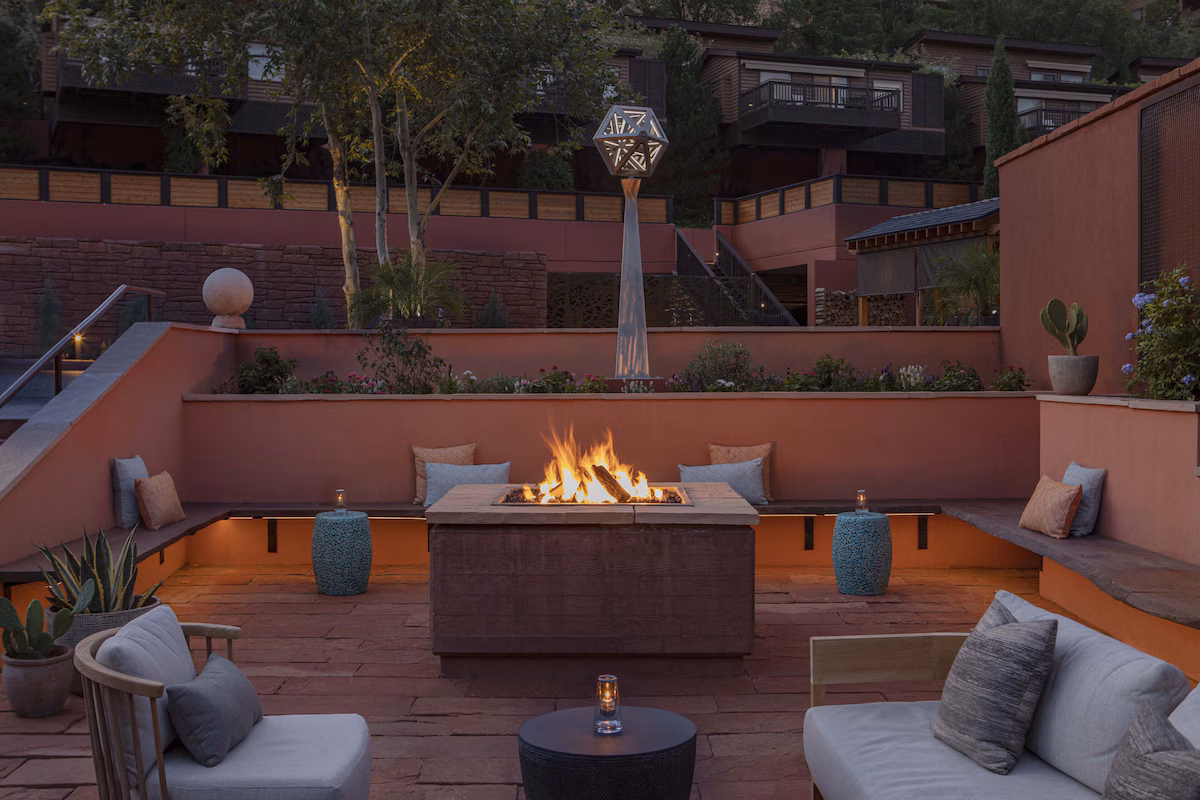 Lobby lounge and fire pit