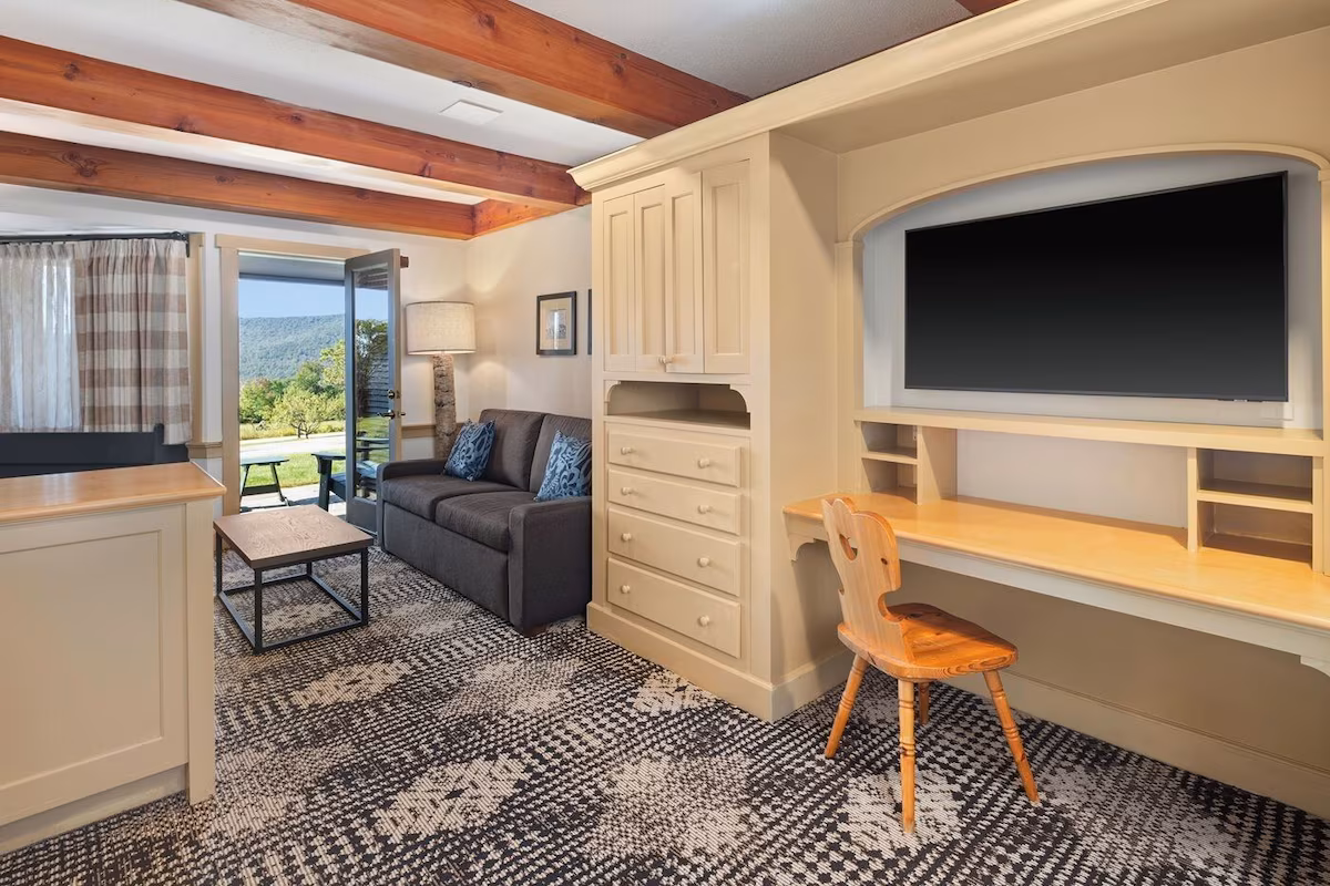 One room suite