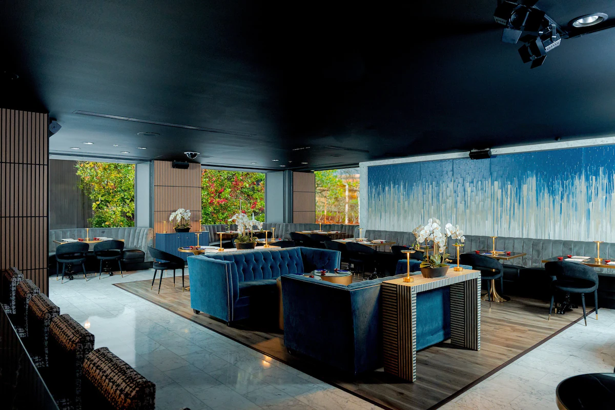 Hotel lounge