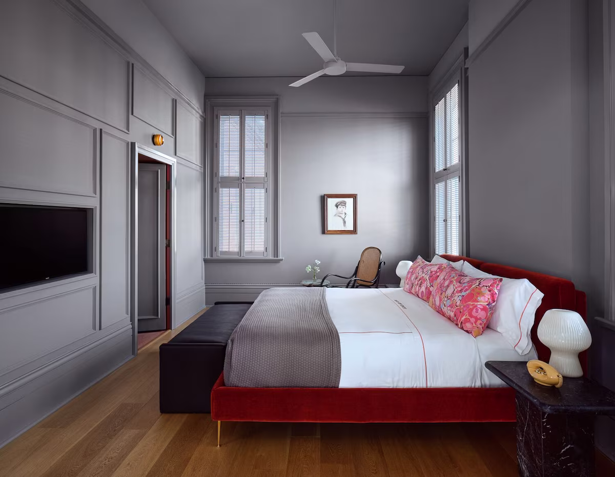One king room