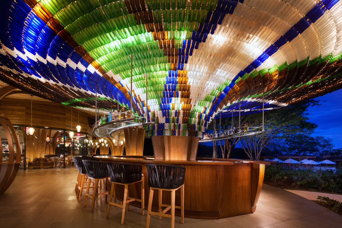 Resort bar and restaurant