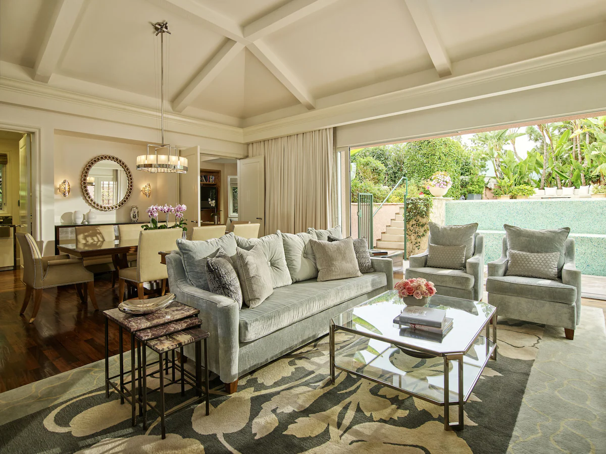 Bungalow living area