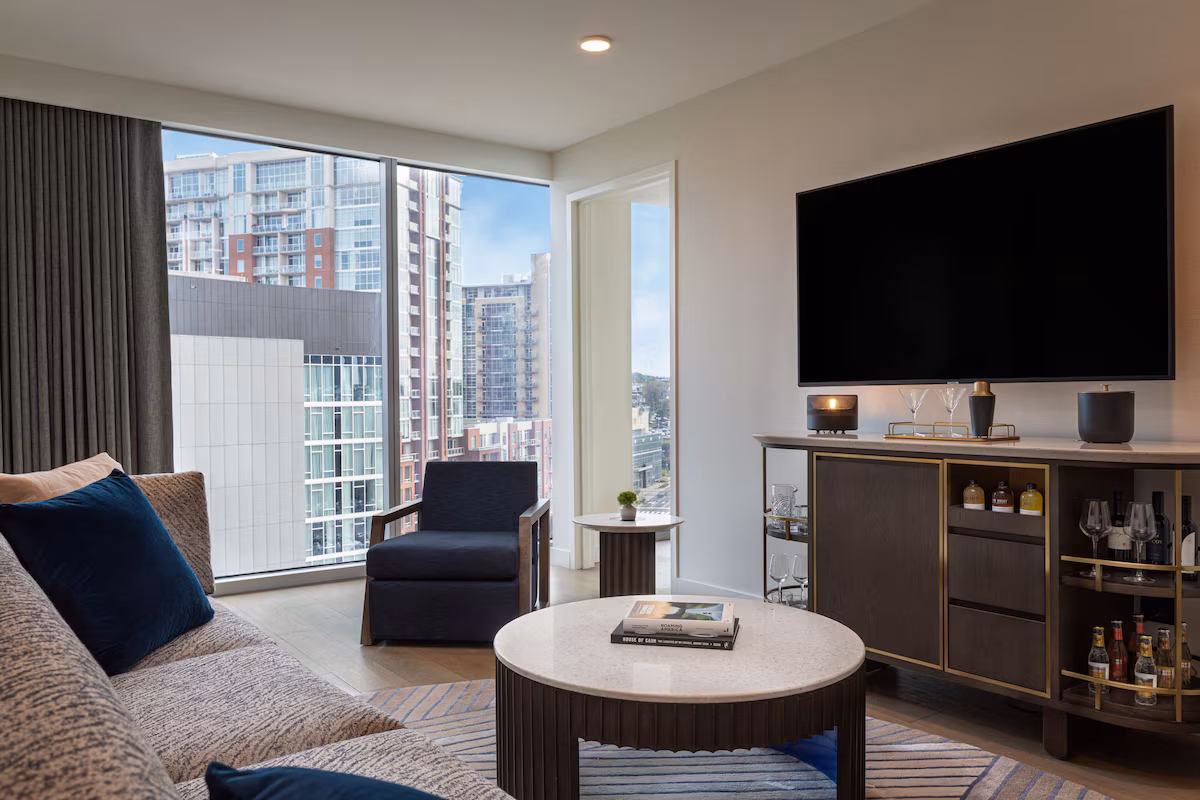 Living room suite with city view
