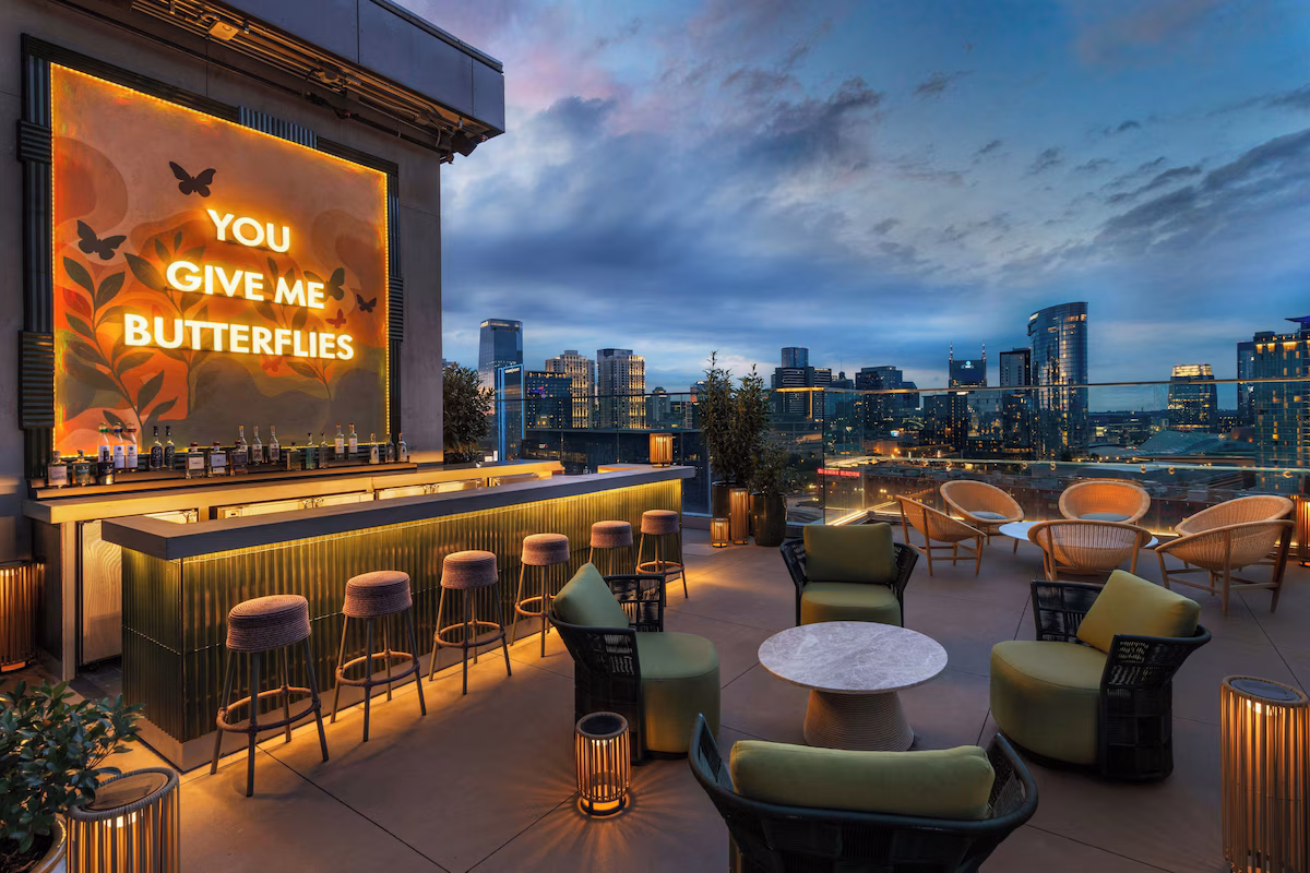 Rooftop dinning and drinks