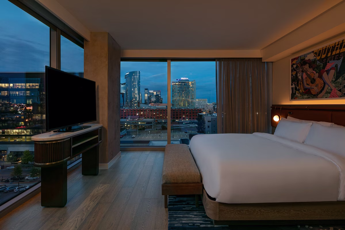 One king suite