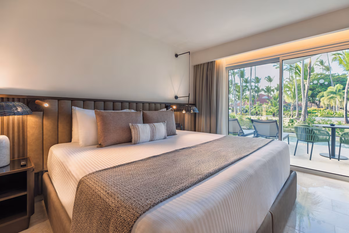 One King suite with patio