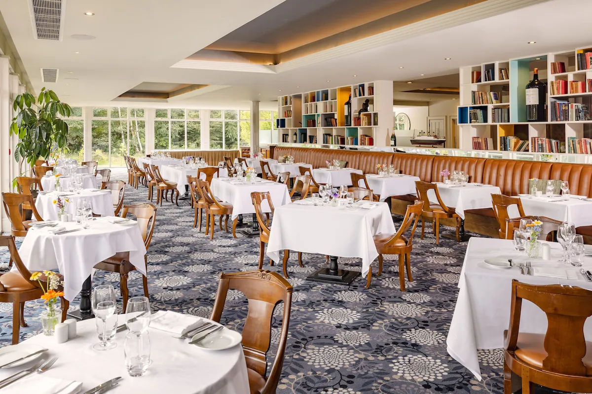 Hotel restaurant