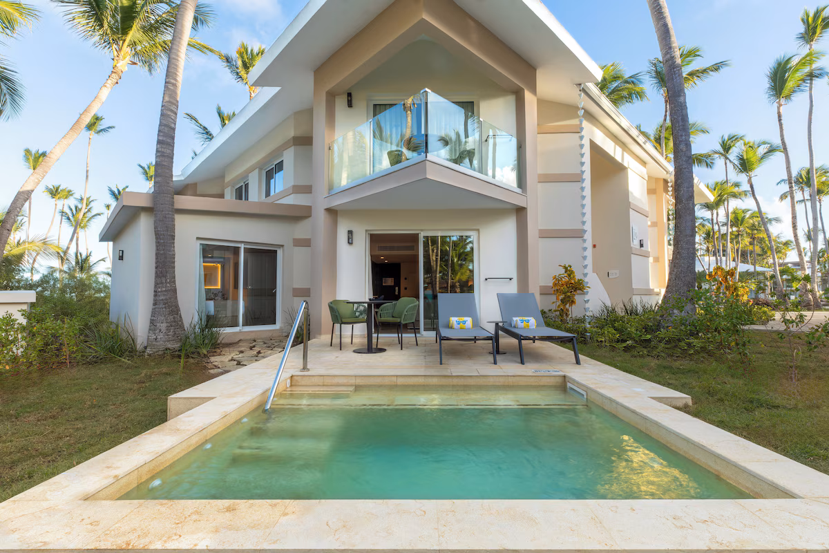 Villa with private pool
