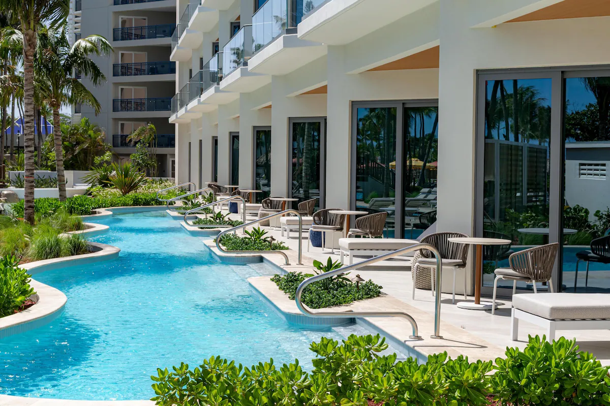 Suites with swim up pool
