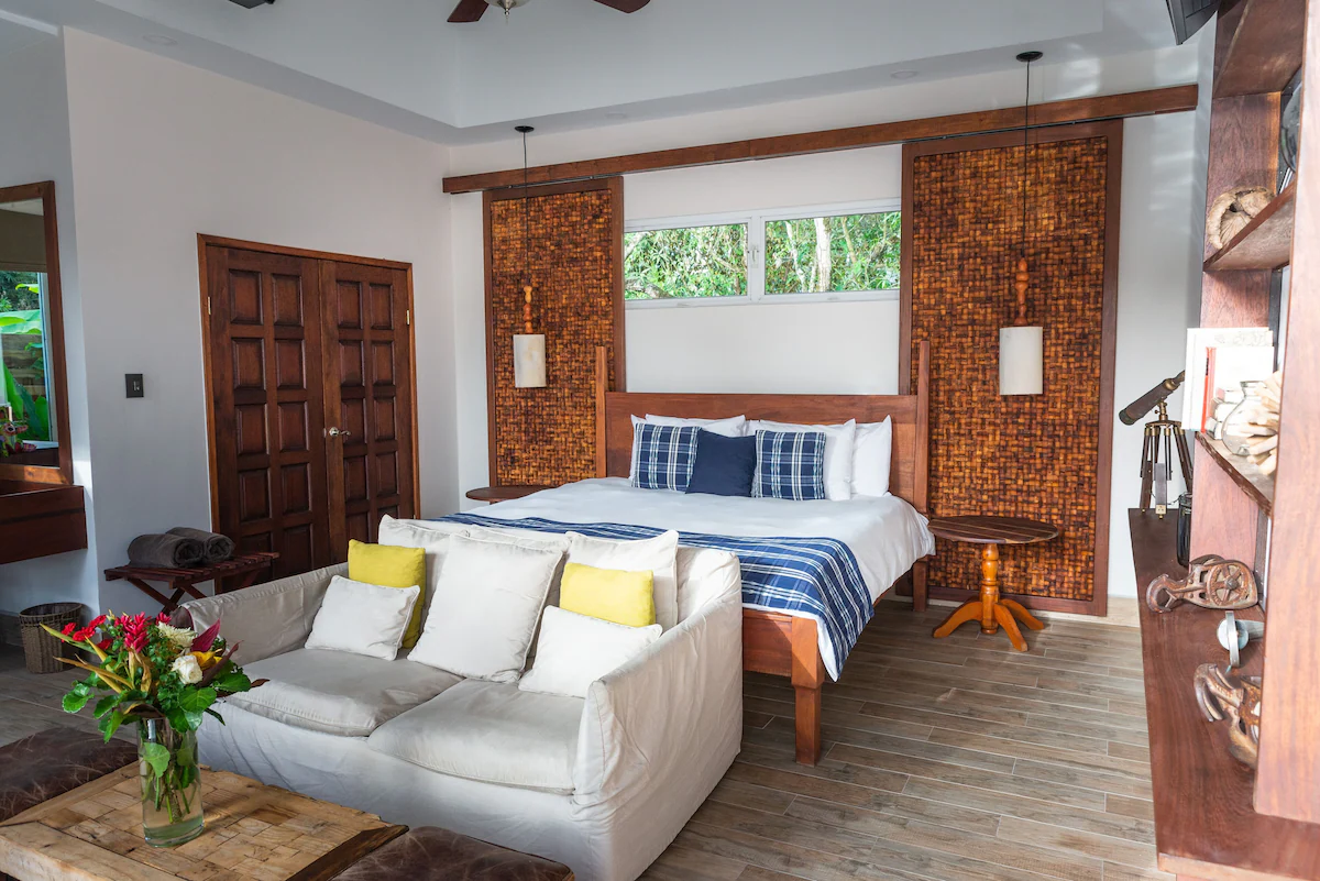 One king villa