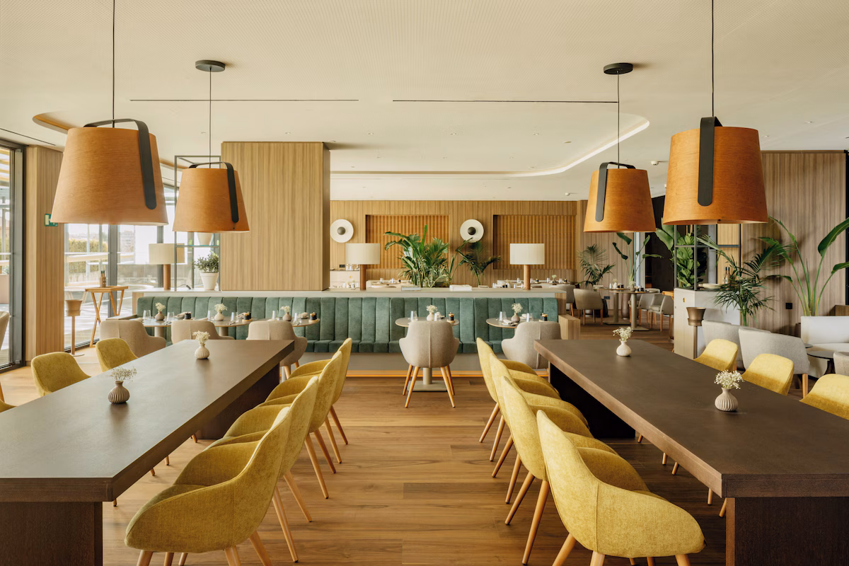 Hotel resaurant